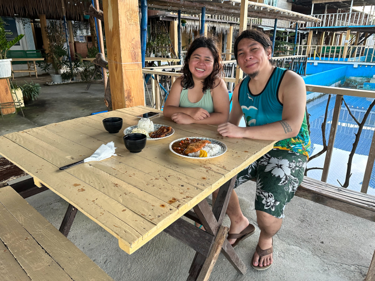 Summer Cruise Diving Resort - couple photo