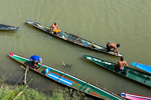 Boats in Pagsanjan Falls tour