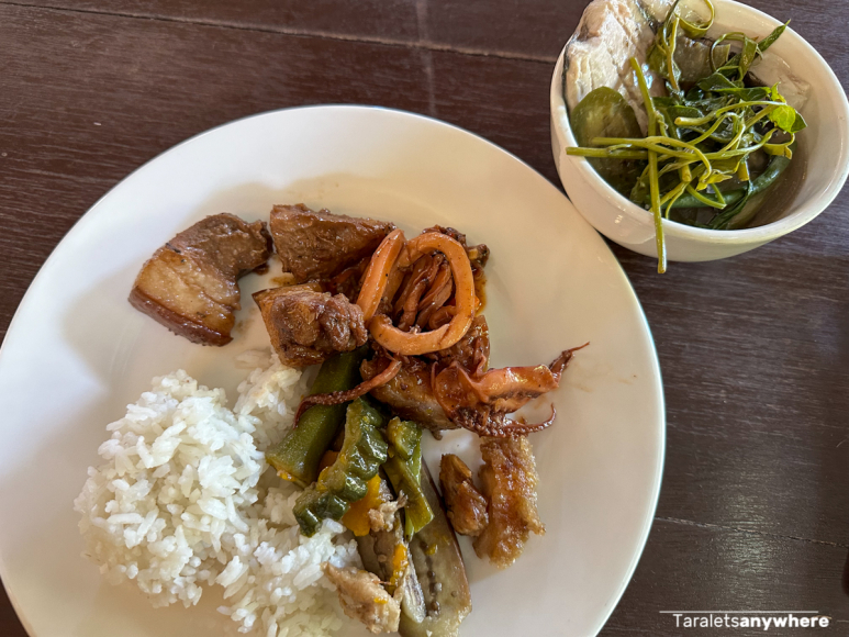 Hidden Garden restaurant in Ilocos Norte
