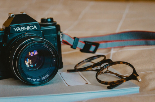 Analogue camera for traveling