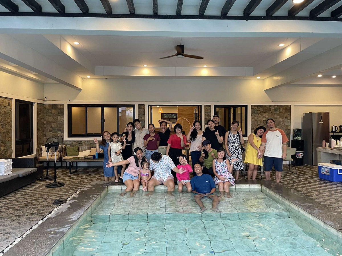 Happy Farm Villas - group photo