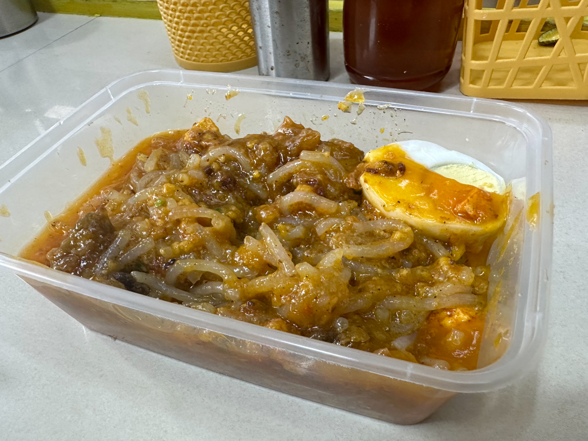 Jolli Dada's palabok