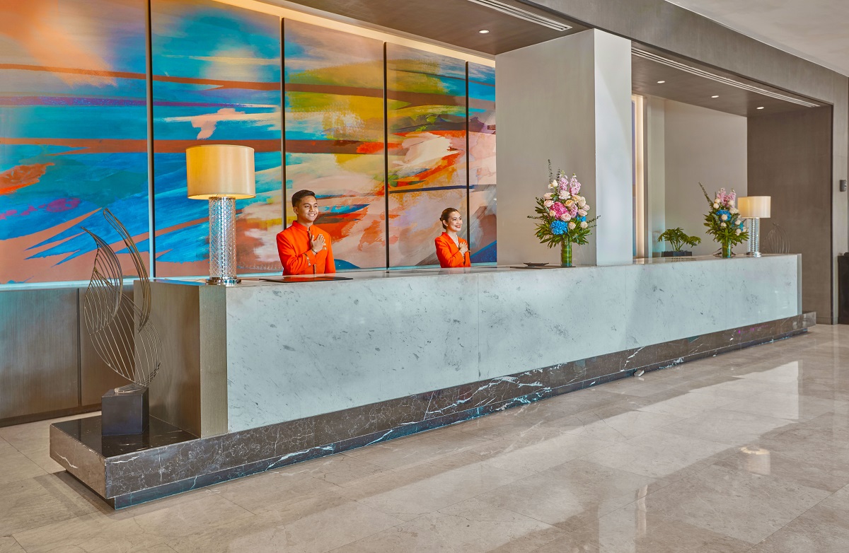 Savoy Hotel Manila lobby