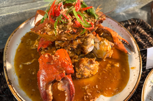 Savoy Hotel Manila's Three Chefs One Table - Mactan chili crab