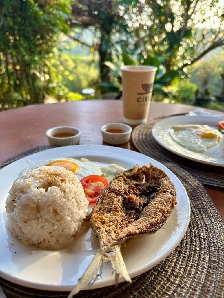 Las Caidas - breakfast