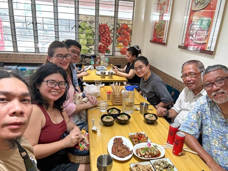 Group photo at Fong Wei Wu